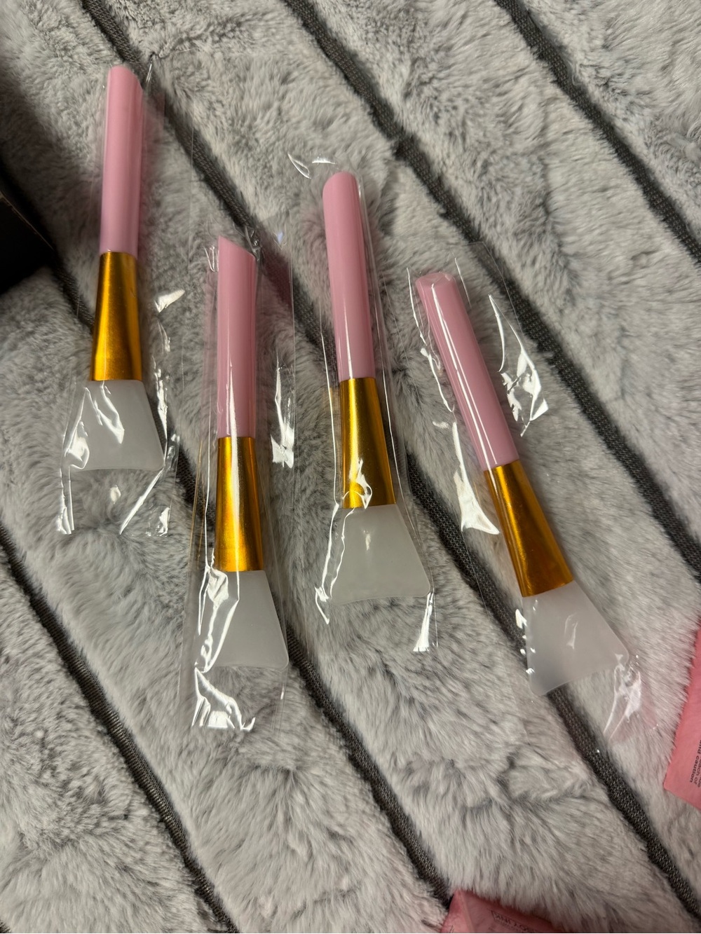 PDRN Pink Caffeine Night Wrapping Mask Skincare Brush & Mask Kit - Women Makeup - Picture 7 of 8
